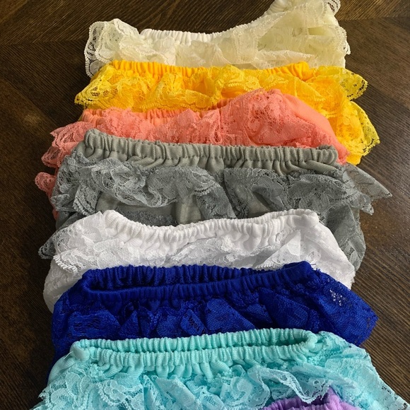 Lace Diaper Cover, Baby Petti Bloomers, Photo Prop, choice of color NEW 0-3 mo - Picture 5 of 6